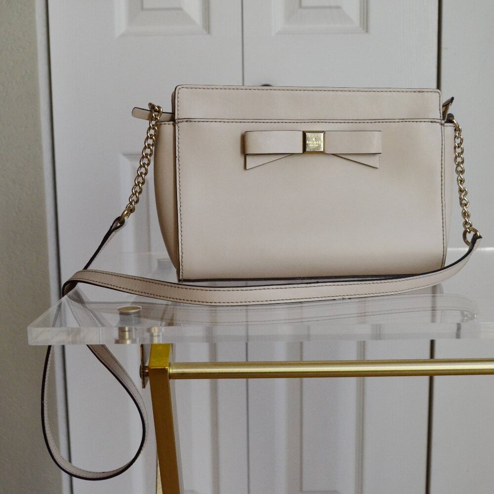 Kate Spade New York Perf Beige Leather Bow Crossbody Bag Purse